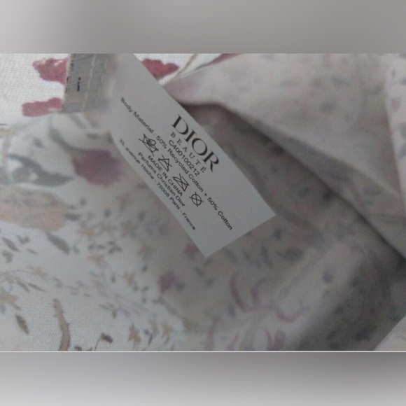 NWOT Christian Dior Tiger Pattern 2023 Model Tote Bag 13in x 14in from JAPAN - Picture 4 of 6